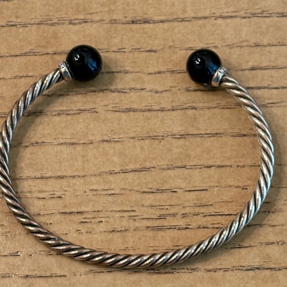 David Yurman Solari Bracelet with Diamonds and Black Onyx size medium - Picture 9 of 15